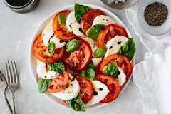 How do Italians make Caprese salad?