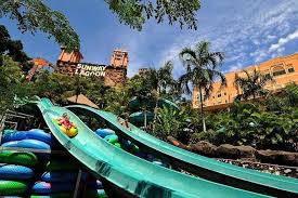 sunway lagoon theme park day trip from