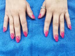 what is dazzle dry manicure pedicure