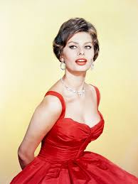 Learn more about luscious style icon and actress, sophia loren (originally sofia loren) and enjoy our sophia loren photo gallery. Sophia Loren Style 13 Of Her Sassiest Vintage Looks Who What Wear