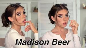 attempting to look like madison beer