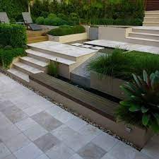 Split Level Garden Outdoor Design Ideas