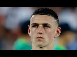 The midfielder unveiled his new look on the eve of the tournament, sparking comparisons to paul gascoigne who went blond for euro 96. Phil Foden Euro U21 2019 Youtube