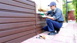 Don't use solvents such as acetone, lacquer thinner, or mineral spirits to clean vinyl siding. Do S Don Ts Of Vinyl Siding Maintenance Prizio Roofing Siding Co Inc