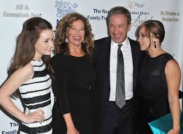 Now you can solve your everyday mysteries in style! Tim Allen Nancy Travis Amanda Fuller Kaitlyn Dever Tim Allen And Nancy Travis Photos Arrivals At The Midnight Mission Golden Heart Awards 2 Zimbio
