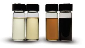 why hydraulic oil changes color