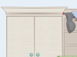 how to cut crown molding for cabinets