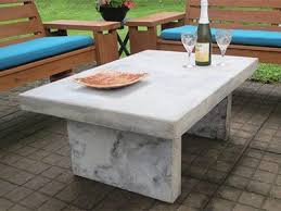 Build An Outdoor Table With Quikrete