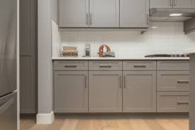 cost to get custom kitchen cabinets