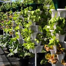 plastic vertical stackable planter