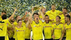 52 wochen in 52 bildern. Bundesliga 2013 2014 Bayern Dortmund Set To Lock Horns Again Sports German Football And Major International Sports News Dw 08 08 2013