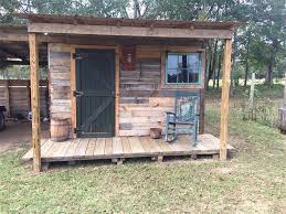 Diy Pallet Shed Pallet Outdoor Cabin