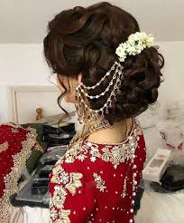 This asian hairstyle is suitable for almost every skin tone and will suit you perfectly if you have big wedding hairstyles. Pinterest Pawank90 Asian Bridal Hair Hair Styles Indian Wedding Hairstyles