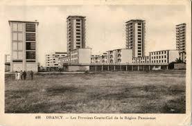 The drancy camp was designed to hold 700 people, but at its peak held more than 7,000. Drancy Internment Camp