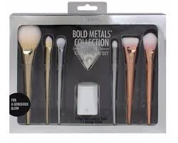 80 off this deluxe makeup brush set and