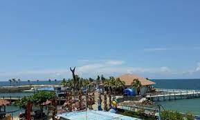 Pada awalnya tempat ini merupakan tempat wisata pantai tanjung kodok. 10 Gambar Wisata Bahari Lamongan Harga Tiket Masuk Rute Menuju Lokasi Hotel Villa Nomor Telepon Jam Buka Jejakpiknik Com