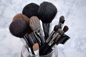 how to wash and dry makeup brushes