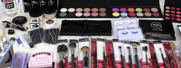 kits the art of makeup