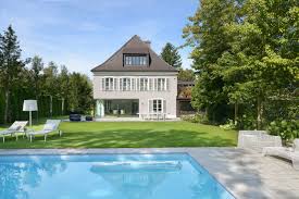 Provisionsfrei und vom makler finden sie bei immobilien.de. Villa Kaufen In Nymphenburg Und Gern Riedel Immobilienmakler