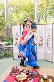 10 korean wedding traditions and customs