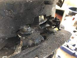 What methods to clean off dirty oily buildup on engine parts? :  r/MechanicAdvice