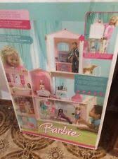 La casa di barbie liascianigiochi ha un prezzo molto competitivo e consta di due piani su cui si snodano una cucina, un. Mattel Barbie Casa Dei Sogni A 3 Piani 887961531282 Acquisti Online Su Ebay
