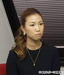 写真：【スザンヌ離婚】上田桃子が不倫騒動を謝罪、体調不良でツアー欠場 | 東スポWEB