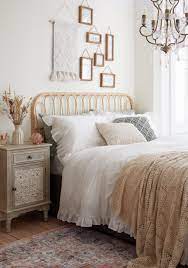 27 small bedroom decorating ideas to