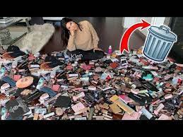 makeup collection extreme clean out