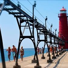 See you in 2021 the grand haven musical fountain is a synchronized water and light show accompanied with music of all varieties. The Musical Fountain Grand Haven 2021 All You Need To Know Before You Go With Photos Tripadvisor