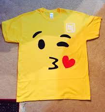 Ok, who doesn't love emojis? Diy No Sew Emoji Shirt Emoji Theme Party Emoji Costume Emoji Party