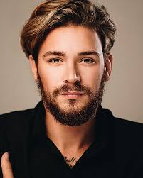 Thick hair is one of the best hair types for trendy hairstyles. 31 Best Medium Length Haircuts For Men And How To Style Them