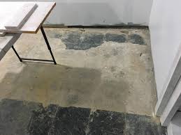 vinyl laminate flooring over linoleum