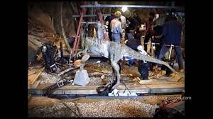 The spinosaurus animatronic first appeared in a scene in which the spinosaurus attacks the main protagonist in a downed airplane.it was used again for a battle scene in which it faced down against a tyrannosaurus. Jurassic Park Dilophosaurus Animatronic Novocom Top