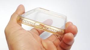 how to clean a clear phone case and get