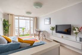 See 3,825 results for brighton england flats for rent at the best prices, with the cheapest rental property starting from £40. Apt7 Seaview Apartment Overlooking Brighton Pier Flats For Rent In The City Of Brighton And Hove England United Kingdom