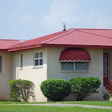 metal roofing comes in many colors