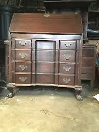 Colonial furniture is characterized by the word practicality. pieces from the colonial era, which encompassed the years today, finding pieces of original colonial furniture is extremely rare. 1900 1950 Antique Maddox Vatican
