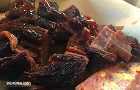 low carb dining mission bbq sneakers