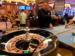 Americans respond to inflation by turning to gambling as casino industry  records best quarter ever | Fortune