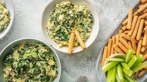 slow cooker spinach artichoke dip with