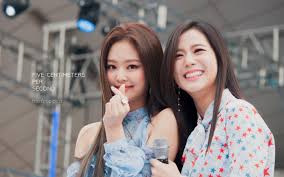 See more ideas about blackpink jennie, kim, blackpink. Blackpink Wallpaper Kim Jennie Dan Jisoo 68823 Hd Wallpaper Backgrounds Download