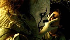 the pennywise smile without makeup is