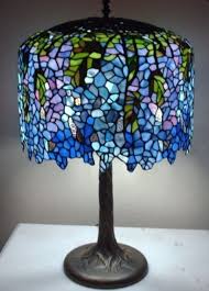 Wisteria Stained Glass Table Lamp