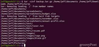 how to extract a gz file in linux