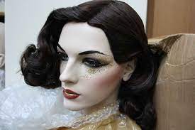 the mannequin makeup artist a creative