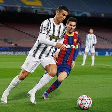 In the world of football, there seems only two camps when if you ask 100 soccer fans who that person is, chances are 50 of them will say cristiano ronaldo and 50 will say lionel messi. Champions League Ronaldo Demutigt Messi Juventus Schlagt Barcelona Klar