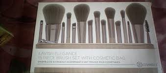 lavish makeup brushes set