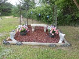39 Memorial Garden Ideas And Cemetery