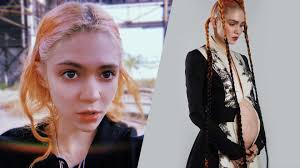 3d geometry, selected vertices and procedural operators': Elon Musk S Girlfriend Grimes Opens Up About Pregnancy I Just Didn T Rly Understand What I Was Getting Into